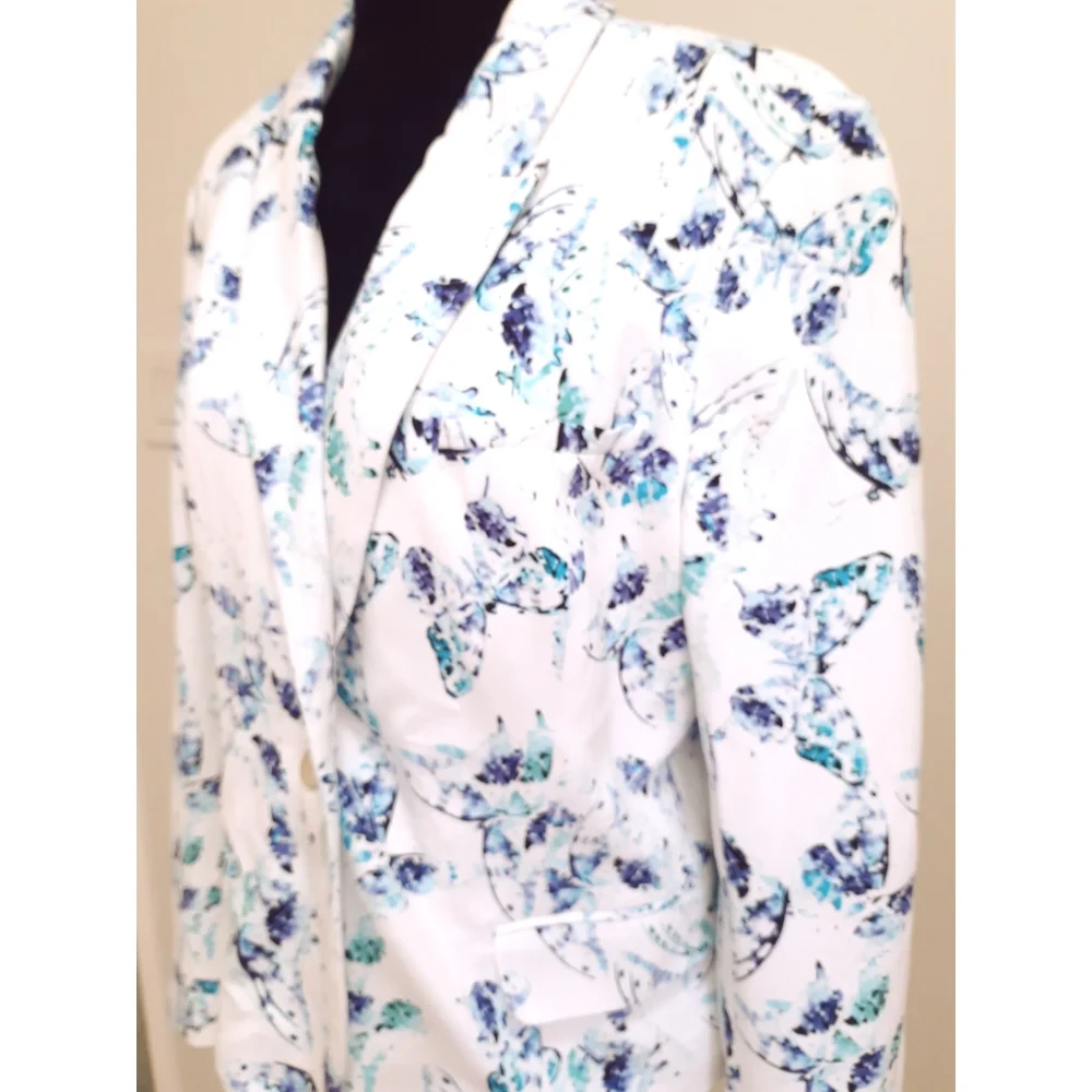 Reitmans | Blue Butterfly Print Blazer Jacket - Picture 2 of 2